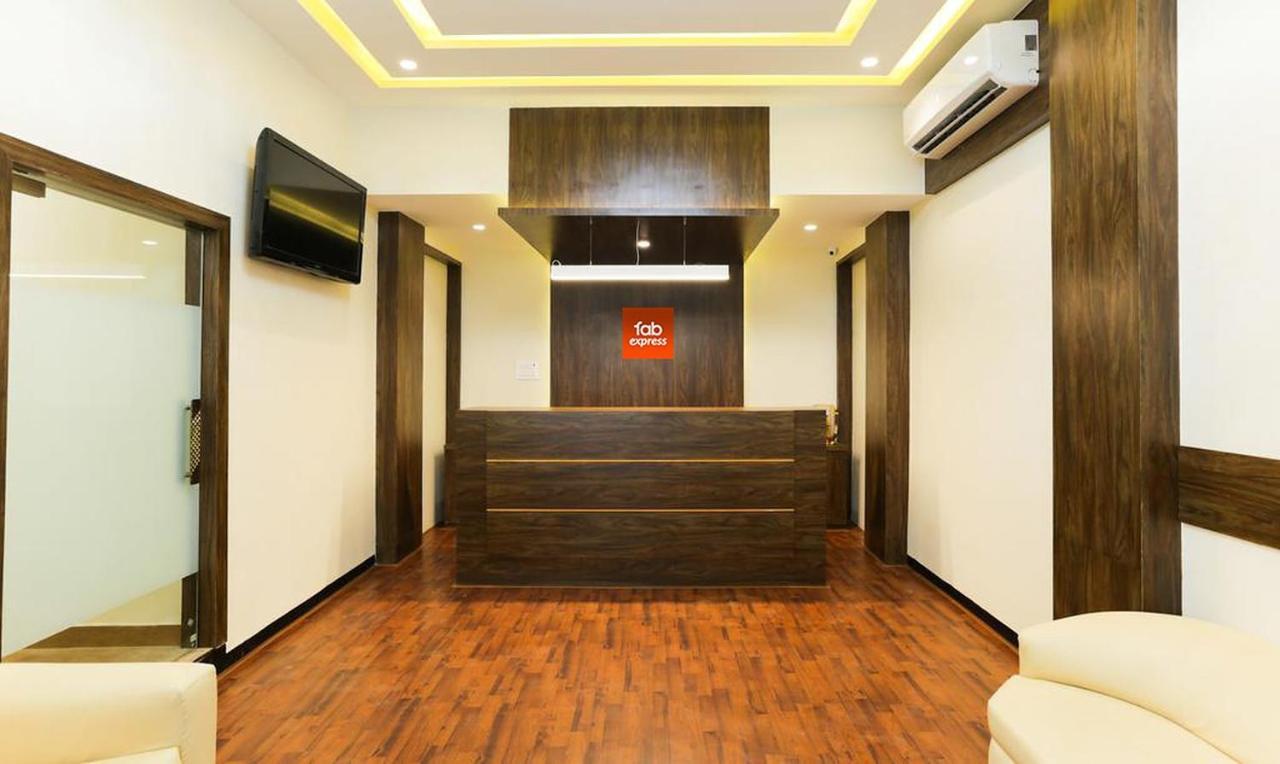Fabexpress Golden Tulipz Hotel Mumbai Luaran gambar